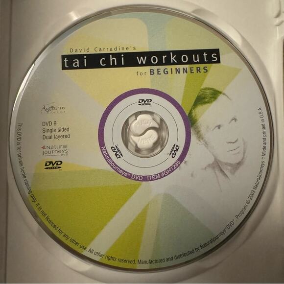 David Carradine's Tai Chi Workouts for Beginners - Picture 5 of 10